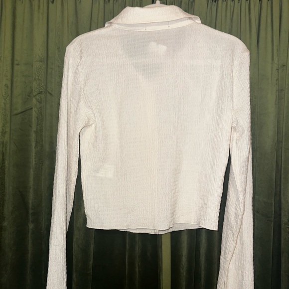 White button up blouse - Picture 2 of 2